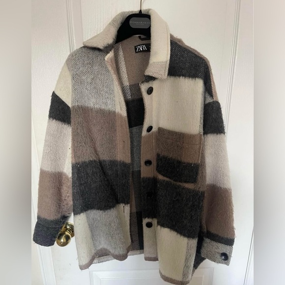 Zara Fringe Shacket - Picture 2 of 5